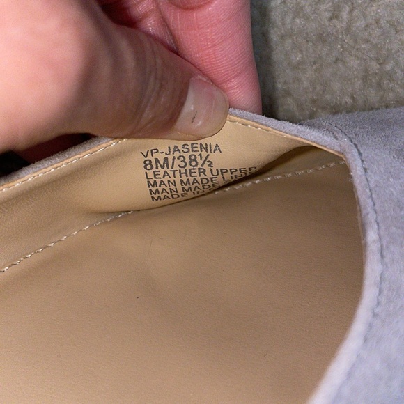 Vince Camuto Jasenia Light Grey Suede Closed
Point-Toe Sling-Back Slip-On Flats - Picture 7 of 7